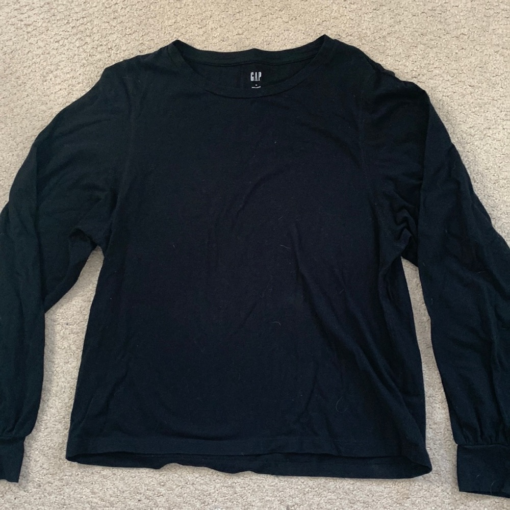 gap black long sleeve
